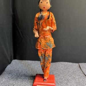 Vintage Kuala Lumpur Malaysia collectable costume fashion woman doll